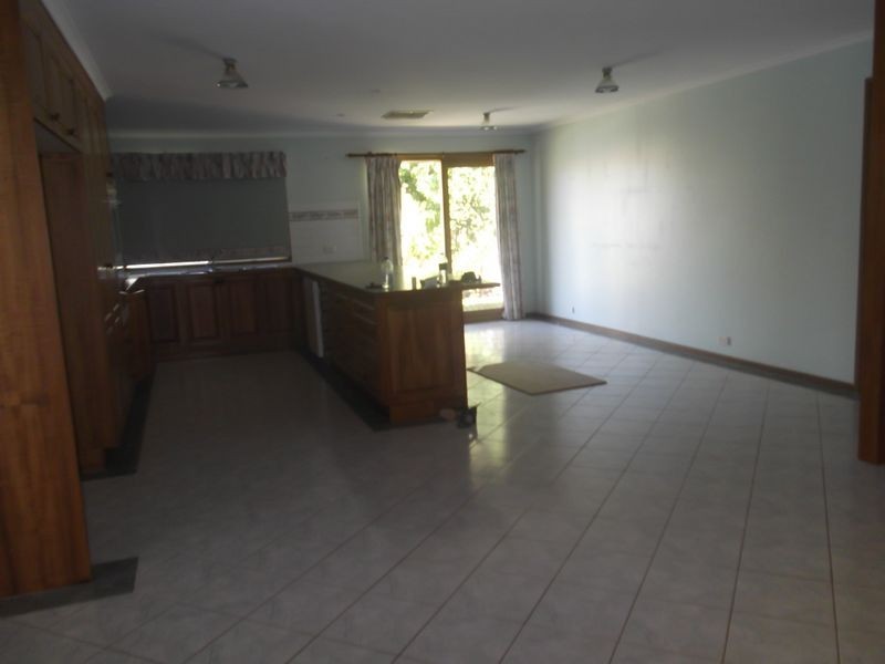 11 Dallas Street, Lake Boga VIC 3584