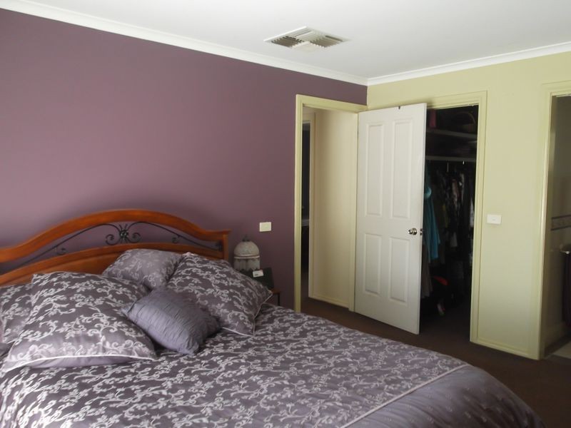 11 Dallas Street, Lake Boga VIC 3584