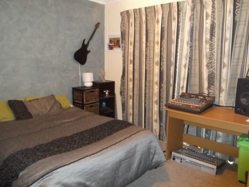 11 Dallas Street, Lake Boga VIC 3584