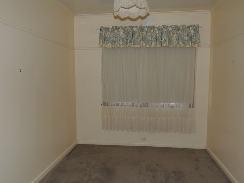 9 Mundle Avenue, Swan Hill VIC 3585