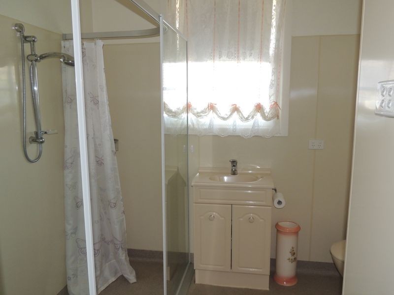 9 Mundle Avenue, Swan Hill VIC 3585