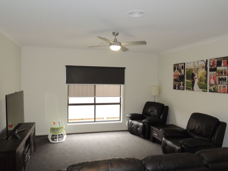 34 Dumosa Drive, Swan Hill VIC 3585