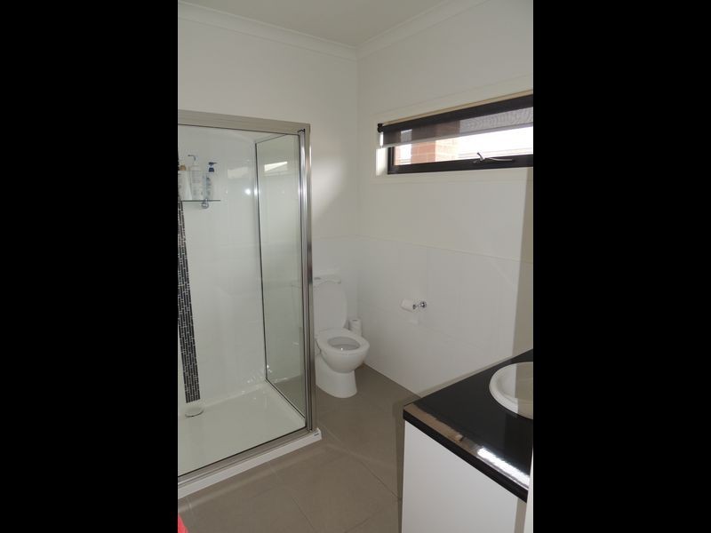 34 Dumosa Drive, Swan Hill VIC 3585