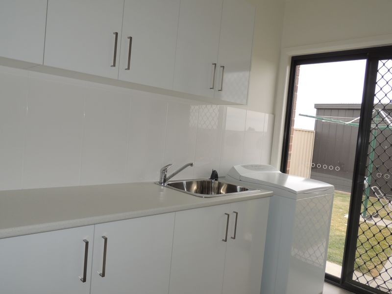 34 Dumosa Drive, Swan Hill VIC 3585