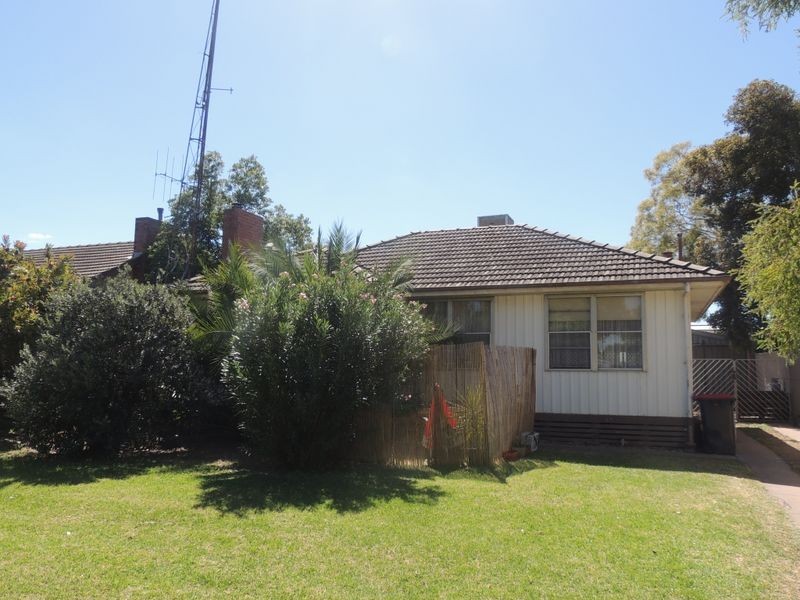 8 Mulbar Street, Swan Hill VIC 3585