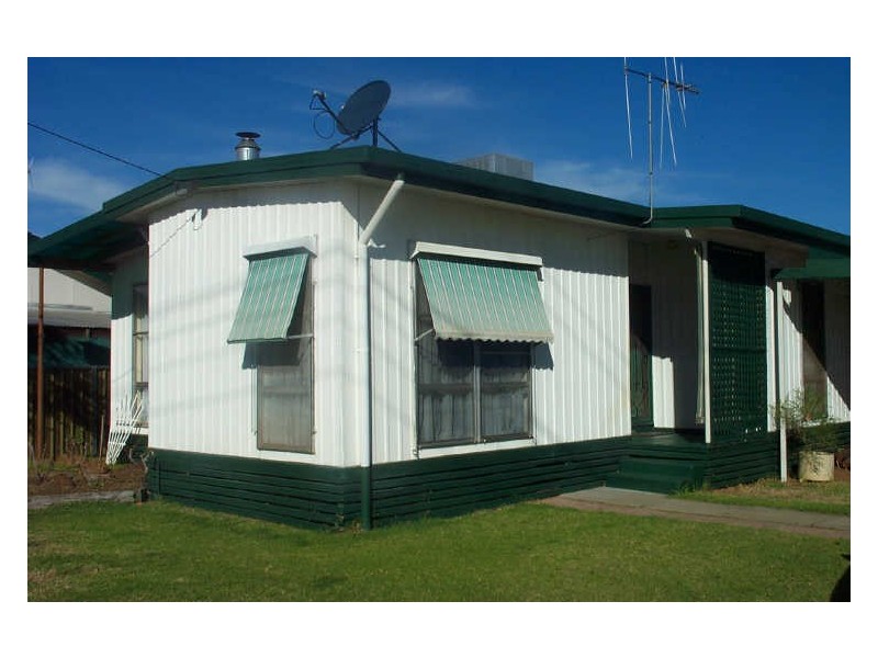 3 Pascoe Street, Swan Hill VIC 3585