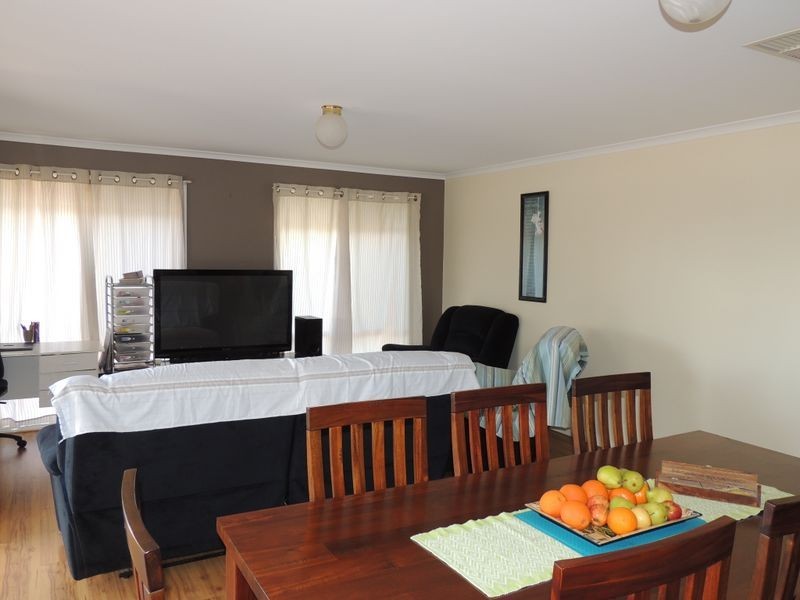 14 Sugarwood Avenue, Swan Hill VIC 3585