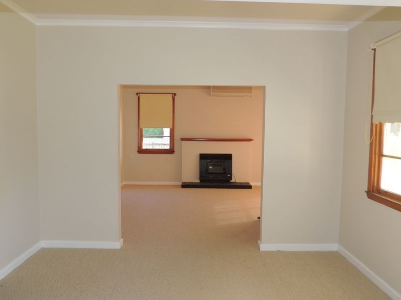 11 Murrull Avenue, Swan Hill VIC 3585