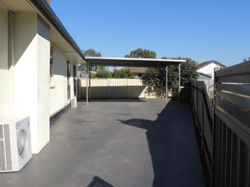 11 Murrull Avenue, Swan Hill VIC 3585