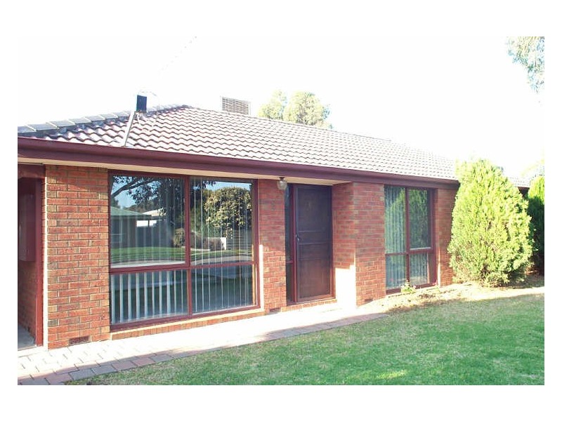 8 McPherson Street, Swan Hill VIC 3585