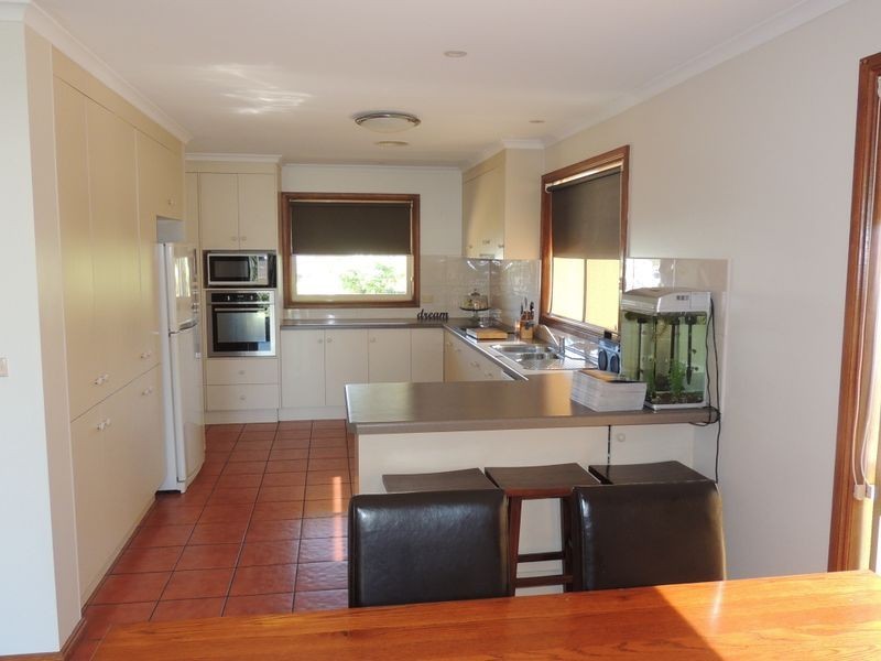 3 Lena Close, Swan Hill VIC 3585