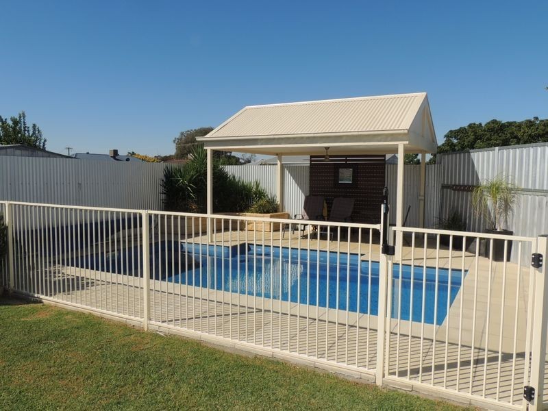 3 Lena Close, Swan Hill VIC 3585