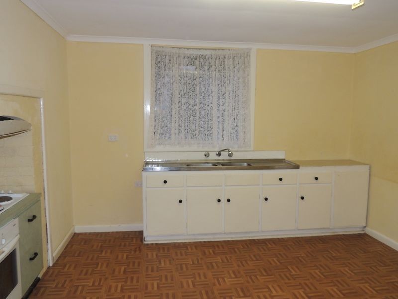 73 Cox Road, Koraleigh NSW 2735