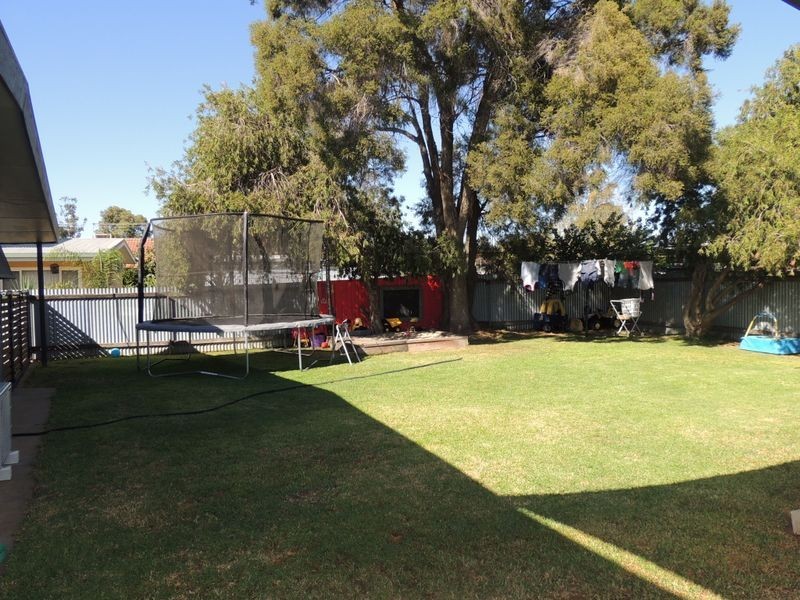 24 Douglas Avenue, Swan Hill VIC 3585