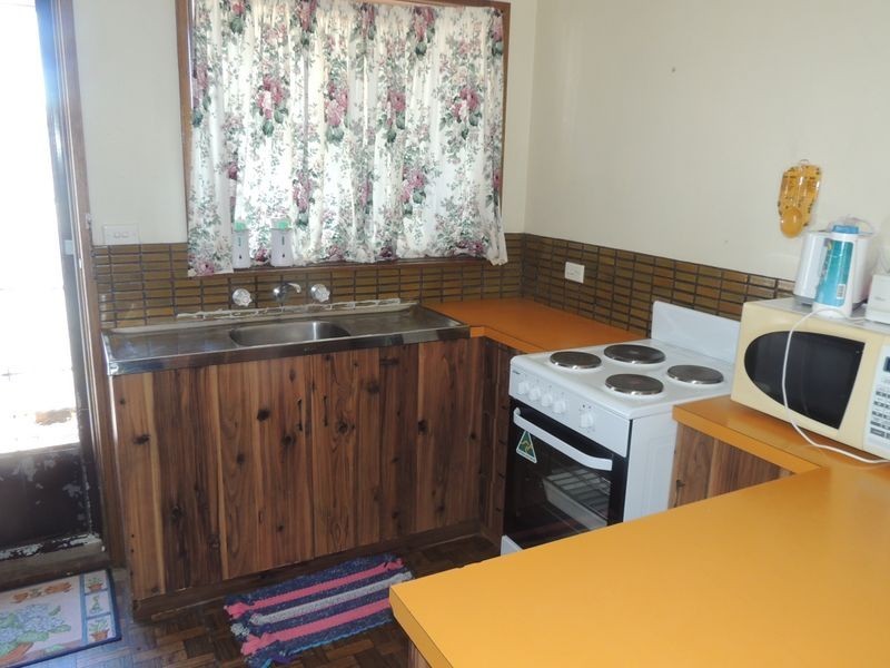 1/5 White Street, Swan Hill VIC 3585