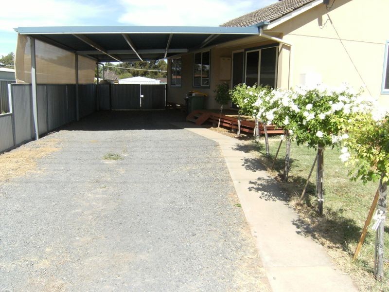 39b Palaroo Street, Swan Hill VIC 3585