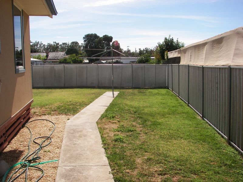 39b Palaroo Street, Swan Hill VIC 3585