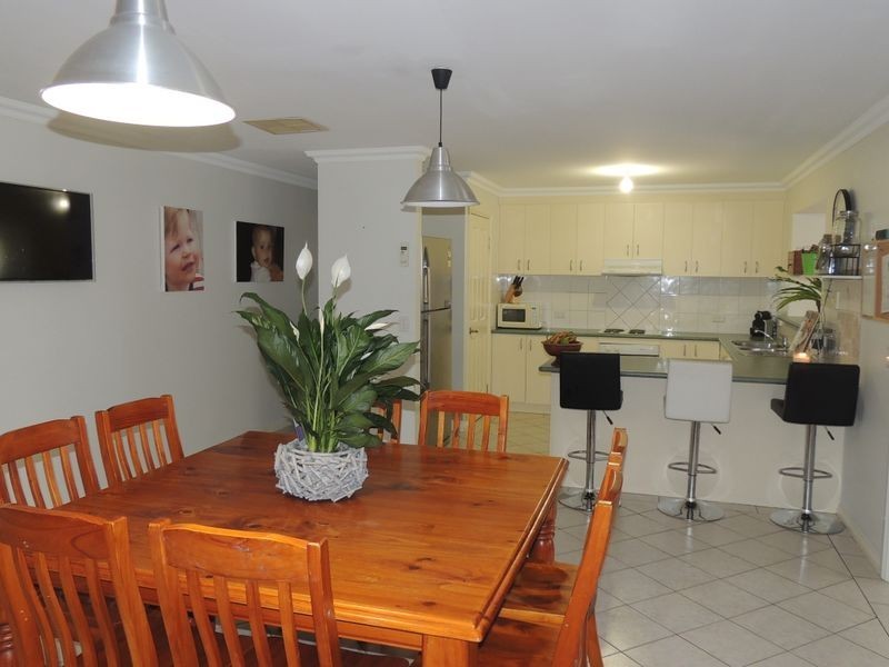 8 Dellar Court, Swan Hill VIC 3585