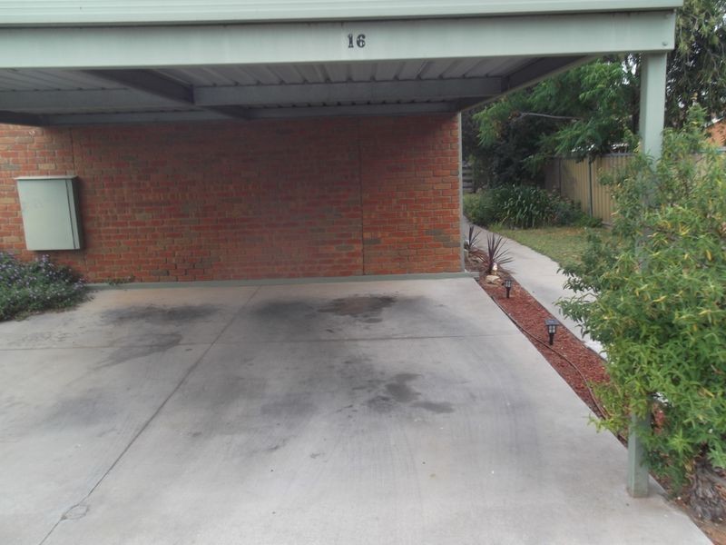 16/5 Parnee Street, Swan Hill VIC 3585