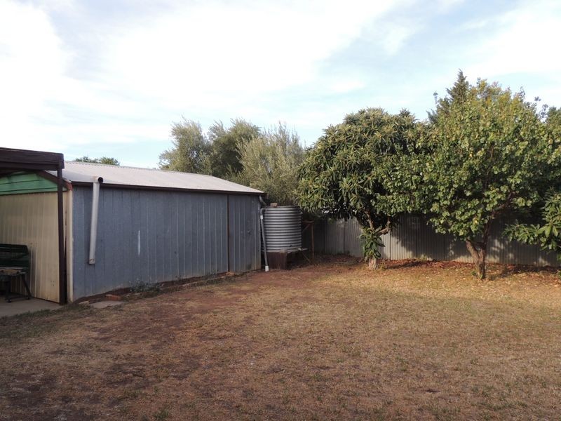 3 Holloway Grove, Swan Hill VIC 3585