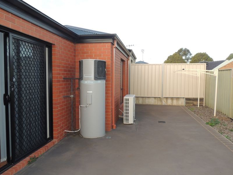 6 Betts Court, Swan Hill VIC 3585