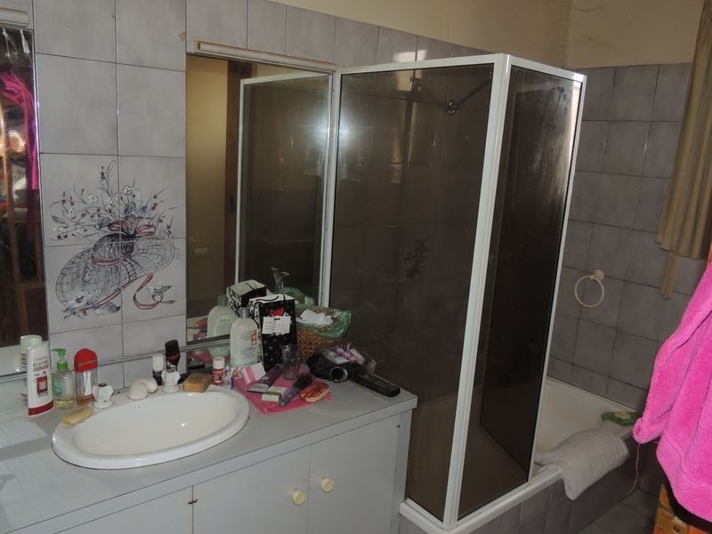 19 Kerang Street, Lake Boga VIC 3584