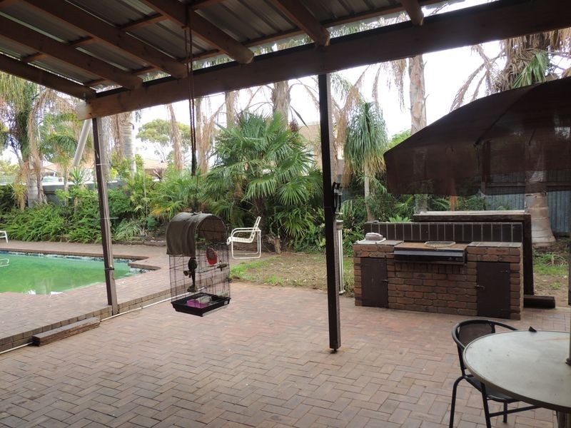 19 Kerang Street, Lake Boga VIC 3584