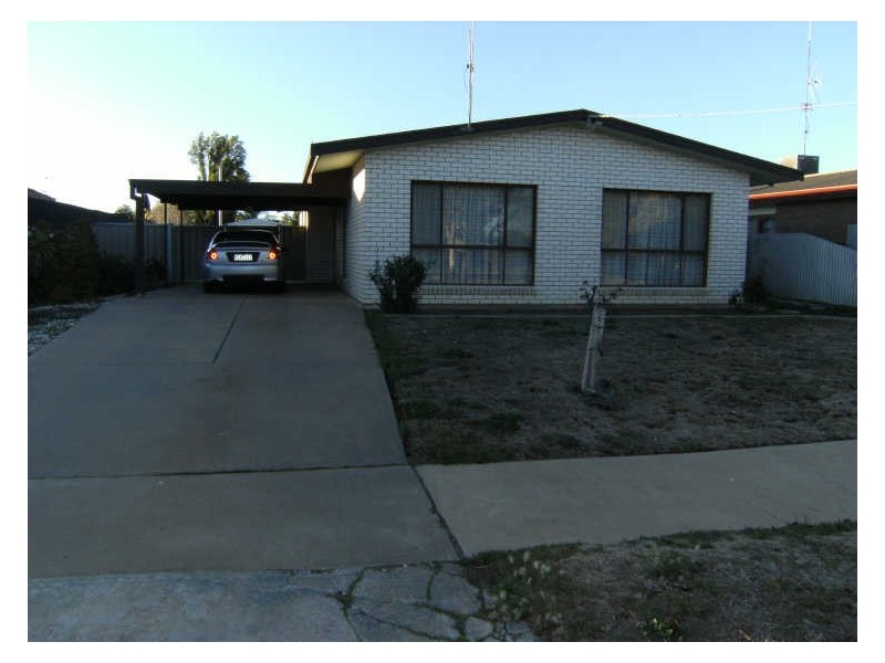 12 Adams Road, Swan Hill VIC 3585