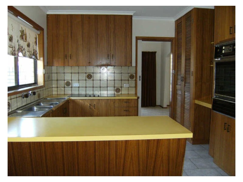 12 Adams Road, Swan Hill VIC 3585