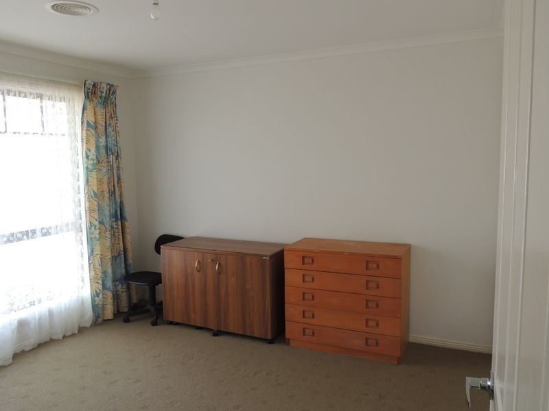 11 Betts Court, Swan Hill VIC 3585