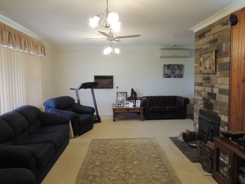 12 Ferguson Court, Swan Hill VIC 3585