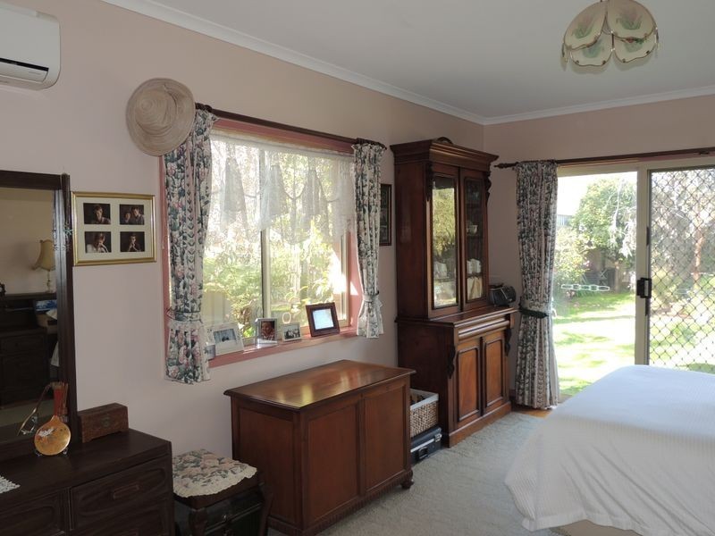 27 Palaroo Street, Swan Hill VIC 3585