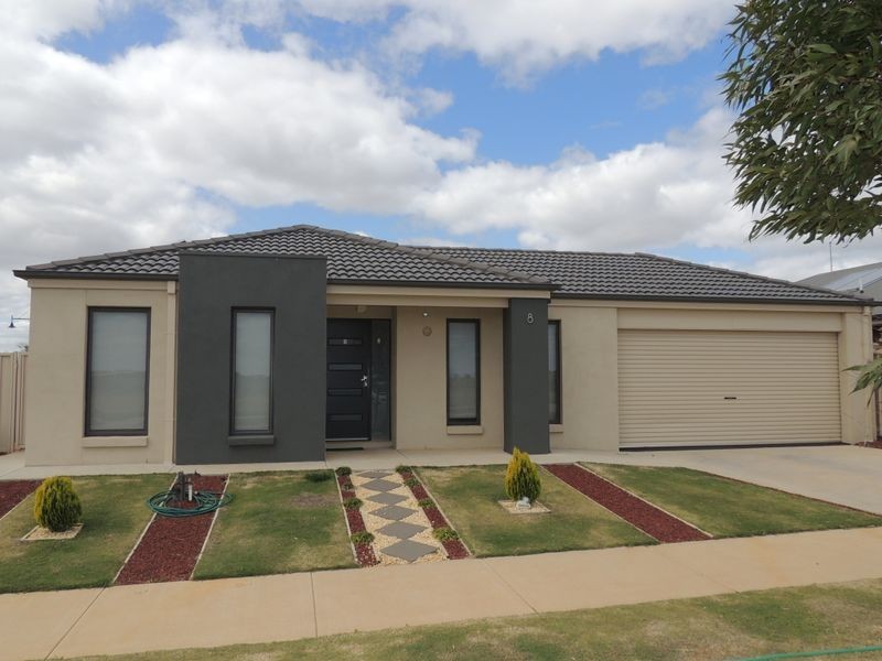 8 Fuchsia Drive, Swan Hill VIC 3585