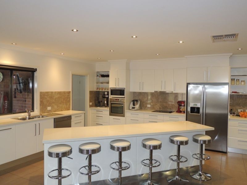 1 Ritani Court, Swan Hill VIC 3585