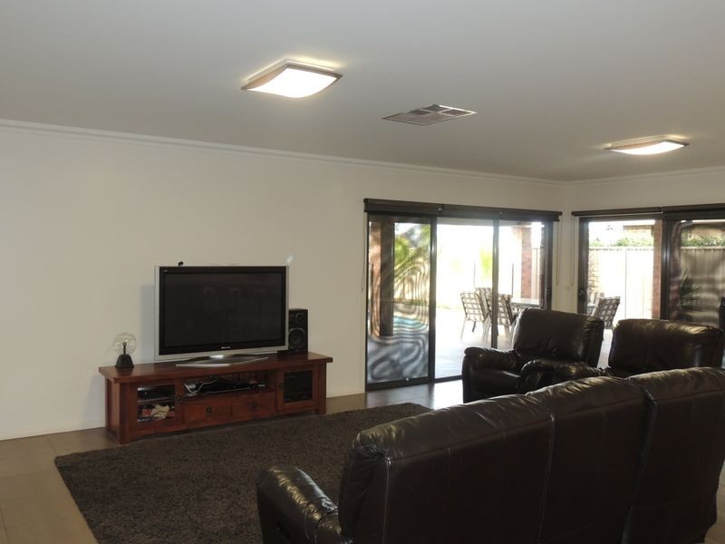 1 Ritani Court, Swan Hill VIC 3585