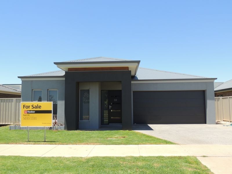 33 Boree Drive, Swan Hill VIC 3585