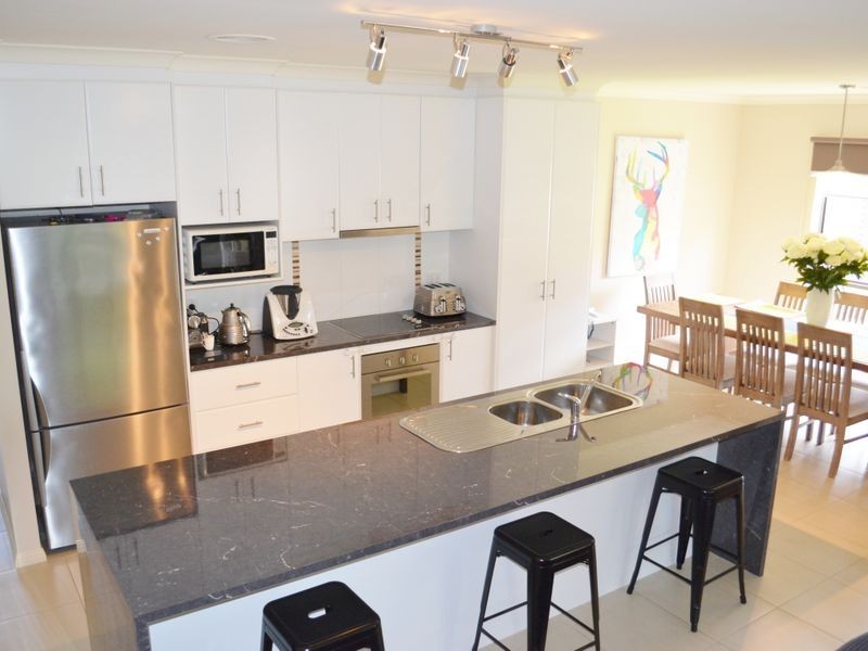 6 Hakea Street, Swan Hill VIC 3585