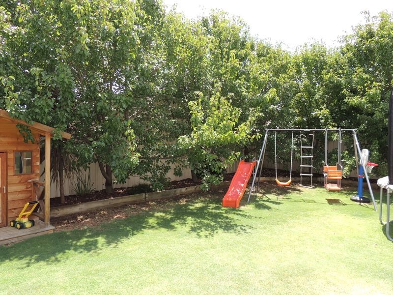 6 Hakea Street, Swan Hill VIC 3585