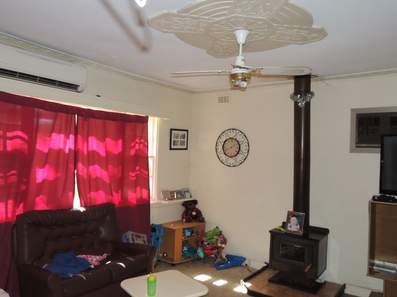 75 Murray Street, Tooleybuc NSW 2736