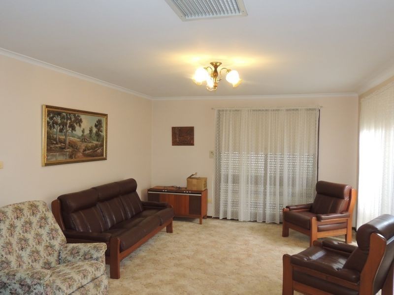 47 Parkview Drive, Swan Hill VIC 3585