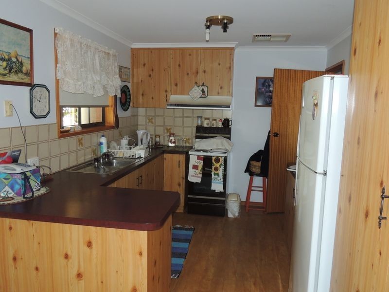 475 Lakeside Drive, Lake Boga VIC 3584