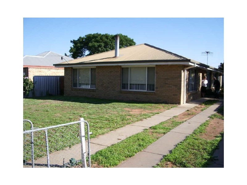 2A/ Kimberley Avenue, Swan Hill VIC 3585