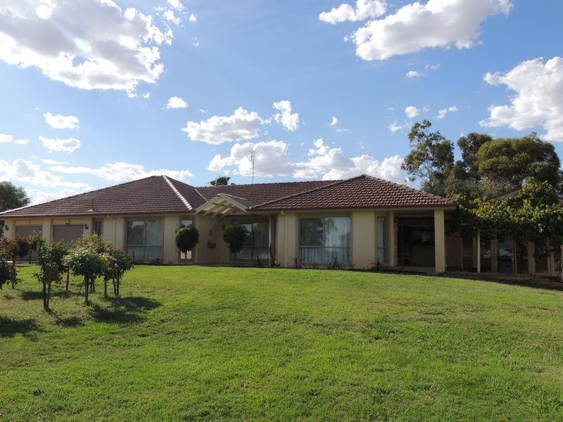 60 Mystic Park East Road, Mystic Park VIC 3579