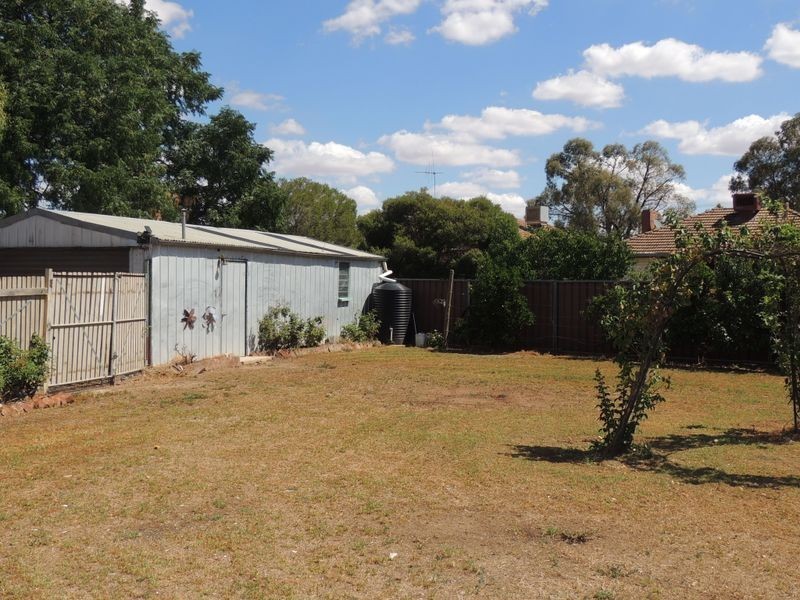 22 Mundle Avenue, Swan Hill VIC 3585