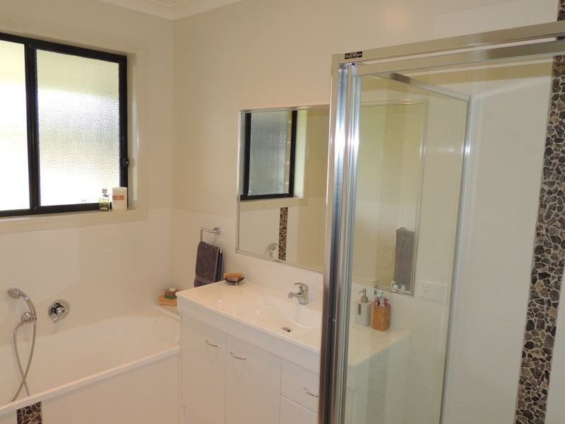 5 Hocking Drive, Swan Hill VIC 3585