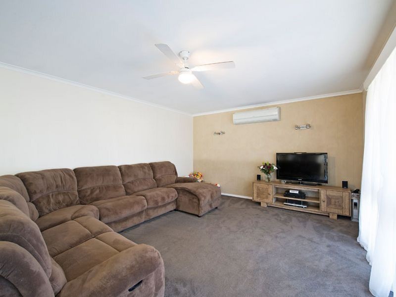 30 Douglas Avenue, Swan Hill VIC 3585