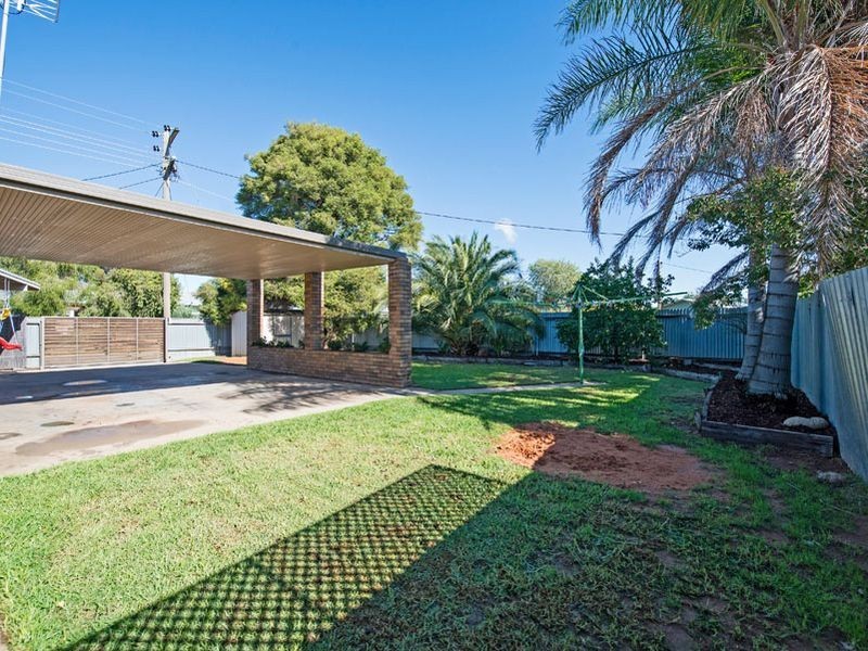 30 Douglas Avenue, Swan Hill VIC 3585