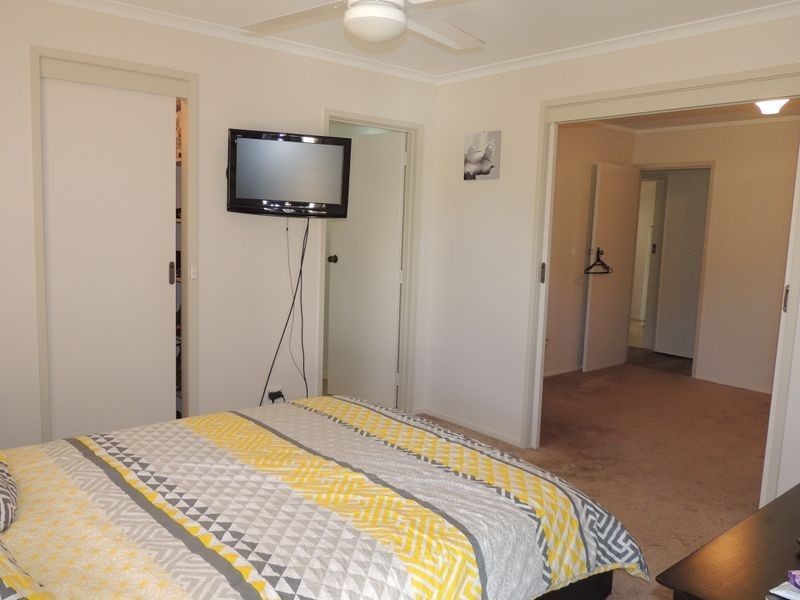 12 Douglas Avenue, Swan Hill VIC 3585