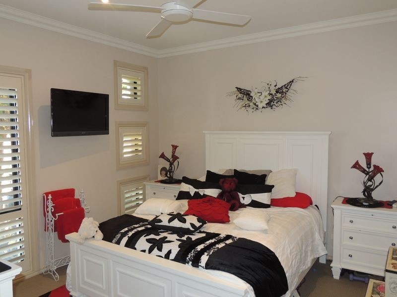 6 Tower Avenue, Swan Hill VIC 3585