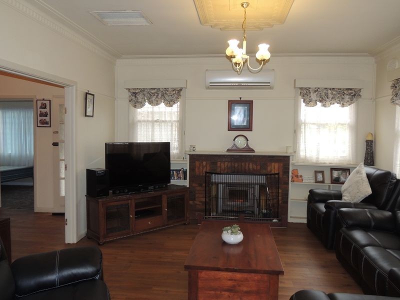 78 Stradbroke Avenue, Swan Hill VIC 3585